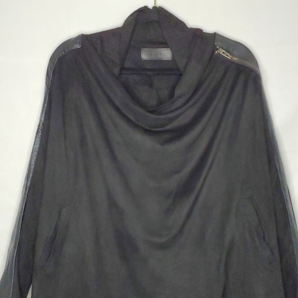 BLANKNYC Drape Front Faux Leather Jacket Size S Shoulder Zip Lagenlook Oversized - Picture 3 of 14